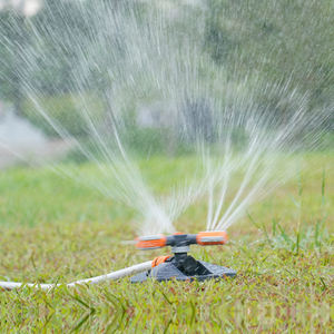 Sistema de Riego Automático con Engranaje de 360 Grados, <span class=keywords><strong>Aspersor</strong></span> Giratorio de 3 Vías para Jardín y Césped - Product Image 2