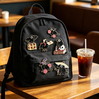 Smalto Gotico Personalizzato di Qualità Premium per Corvi e Corvi Neri - Design Personalizzabili per Regali Aziendali e Souvenir