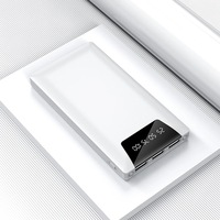 Banque d'alimentation mobile ultra-mince de 10000mAh avec affichage LED et fonction de lampe de poche 3 ports USB charge rapide 10W puissance de sortie