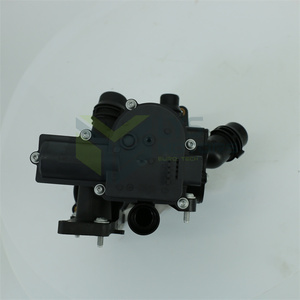 Boîtier de thermostat Assy <span class=keywords><strong>pompe</strong></span> à <span class=keywords><strong>eau</strong></span> pour Audi VW 1.8T 2.0T EA888 Gen3 06L121111H 06L121111G A3 A4 A6 VW <span class=keywords><strong>Golf</strong></span> Passat Seat Faw voiture - Product Image 6
