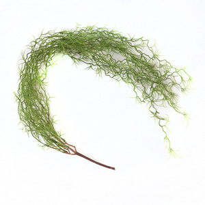 Planta Artificial Colgante de <span class=keywords><strong>Musgo</strong></span> <span class=keywords><strong>Español</strong></span>, Guirnalda Verde Rizada para Decoración de Interiores, Cesta de Pared, Reutilizable, MOQ Bajo - Product Image 2