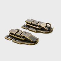 Loquet de fermeture à bascule pour coffre, boîte, valise, sac