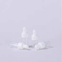Vente en gros de flacons compte-gouttes en plastique transparents miniatures pour voyages, échantillons, huiles essentielles, flacons en verre
