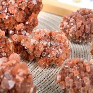 Grappe de cristal de gemme naturelle en gros spécimen de minéral en cristal calcite <span class=keywords><strong>rouge</strong></span> <span class=keywords><strong>aragonite</strong></span> brute - Product Image 6