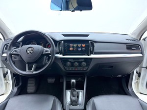 <span class=keywords><strong>Skoda</strong></span> <span class=keywords><strong>Kamiq</strong></span> 2022 Edición Shuxiang 1.5 Automático, Vehículo Usado en Venta, Alta Calidad, Ideal para Compra por Concesionarios de Autos - Product Image 3