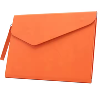 Carpeta de Presentación de Cuero A4 Personalizada, Maletín de Moda con Correa para el Hombro y Cierre Magnético Invisible