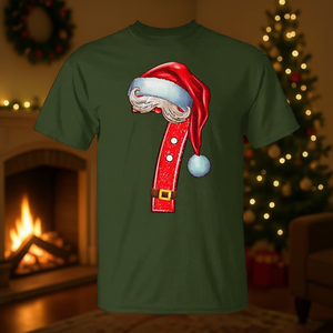 Camiseta navideña a juego para parejas con diseño de 7 y 6 elfos de Santa Claus. - Product Image 3