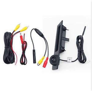 Interruptor de Cámara para Puerta Trasera para Modelos BMW Serie 3, Serie 5, X1, X3, X5 (2008-2021), Artículos en Existencia para Envío Internacional - Product Image 1