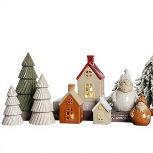 Ornements de <span class=keywords><strong>Noël</strong></span> en céramique faits à la main - Décoration de bureau écologique pour les fêtes avec finition brillante - Product Image 1
