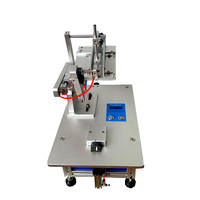 Pneumatique électrique alimentation automatique t-shirt vêtements vêtements jouets étiquette volante crochet étiquette broche blanchisserie chaussettes machine d'étiquetage