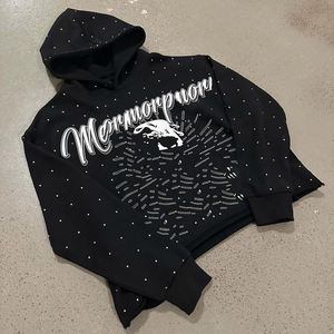 Ropa de calle personalizada French Terry Full up Rhinestones Parche desgastado Bordado Recortado Raw Hem Curved Hoodies Hombres - Product Image 1
