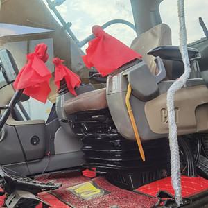 Excavadora Hidráulica Usada CAT320DL, Modelo 2016, Cucharón de 1m, Alta Eficiencia Operativa, Excelente Estado, Bajo Precio - Product Image 5