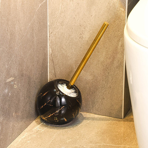 <span class=keywords><strong>Brosse</strong></span> de <span class=keywords><strong>toilette</strong></span> ronde en céramique avec motif de marbre <span class=keywords><strong>doré</strong></span> et dorure colorée de style créatif avec manche en acier inoxydable - Product Image 4
