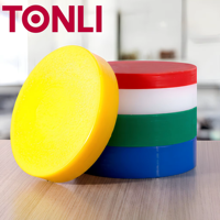 Planches à découper commerciales en plastique épaissi, colorées et superposées, de qualité alimentaire, antibactériennes et résistantes à la moisissure pour usage domestique et professionnel.