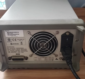 Utilisé Agilent E3631A DC Alimentation Triple Sortie Programmable - Product Image 2