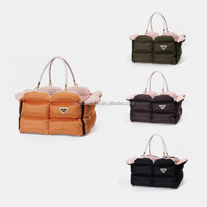 Neues Design <span class=keywords><strong>Dog</strong></span> Booster Sitzbett Mode Cute Puppy Carrier Hunde bett für Auto - Product Image 4