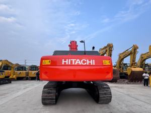 รถขุดตีนตะขาบฮิตาชิ ZX350-3G ของแท้ น้ำหนัก 35 ตัน เครื่องยนต์ดีเซล คุณภาพดี ระบบควบคุมที่ดีเยี่ยม ห้องโดยสารสะดวกสบาย สำหรับงานหนัก - Product Image 3