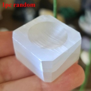 Base de Piedra Natural de Alta Calidad al por Mayor, Base de Cubo de Selenita para Decoración del Hogar y Regalos de San Valentín - Product Image 2