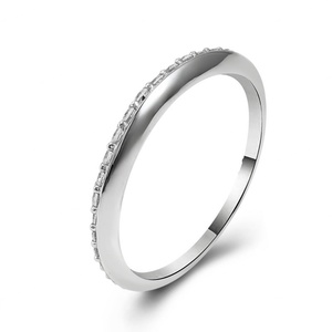 แหวนมอยส์ซาไนต์แบบมินิมอล DEF VVS ทองคำขาวแท้ 18K 14K 10K เครื่องประดับแฟชั่น แหวนดีไซน์โดดเด่น ของขวัญคริสต์มาสสำหรับผู้ชาย - Product Image 2