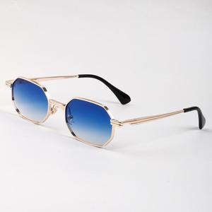 Gafas de Sol Clásicas Retro de Diseñador de Moda 3502, para Hombre y Mujer, con Logotipo Personalizado de Marca, Marco Metálico, Lentes de PC Polarizadas con Degradado - Product Image 1