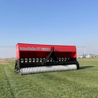 Semoir de luzerne tracteur traction grand gazon