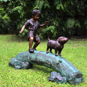 Escultura de Metal para Decoración de Parques al Aire Libre BLVE, Estatua Infantil Fundida en Bronce Antiguo, Niño Jugando en el Agua - Product Image 4