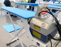 Table à repasser sous vide de haute qualité avec chauffage électrique et aspiration pour une finition parfaite des vêtements