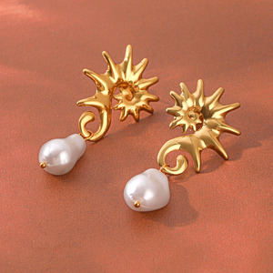 Delicados pendientes de perlas con forma de caballito de mar, impermeables, duraderos, de acero inoxidable, a la moda, para mujer. - Product Image 2