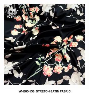 WI-E03 Morden Design Ademende Zwarte Achtergrond Grote Bloemen Satijnen Bedrukte Stof Voor Shirts En Blouses