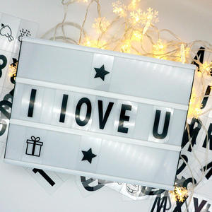 Boîte à lumière cinéma blanche format A4, tableau lumineux pour messages avec 265 lettres et symboles, idéal pour les cadeaux d'anniversaire des filles de 8, 9, 10 ans et pour les fêtes - Product Image 4