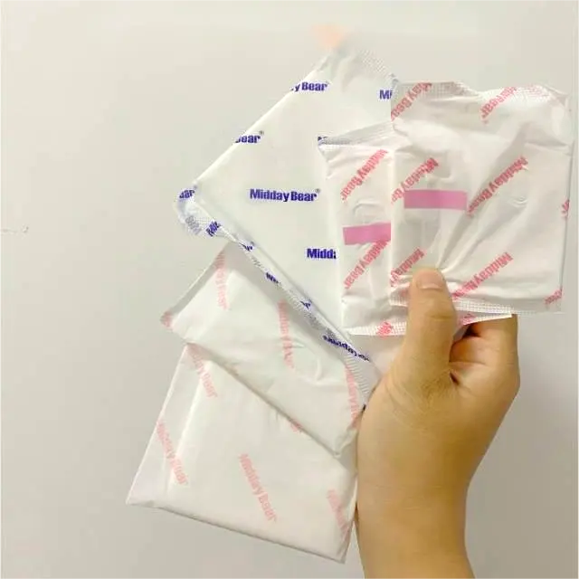 도매 무료 샘플 브랜드 이름 그래 핀 칩 여성 패드 위생 패드 냅킨 제조 업체 중국