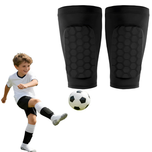 Protège-tibias de football en nid d'abeille personnalisés de haute qualité avec logo, sangles de maintien et coussinets de compression pour mollets - Product Image 1
