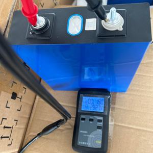 202ah Lishen Catl Calb Diepe Cyclus Lithium Lifepo4 Bateria <span class=keywords><strong>3.2</strong></span> V 200ah Lifepo4-batterij Voor Lithiumbatterij 12V 24V 48V 200ah - Product Image 2