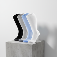Nouvelle conception de chaussettes de compression sportives jetables, respirantes, absorbant la transpiration, écologiques, tricotées, imprimées, style preppy