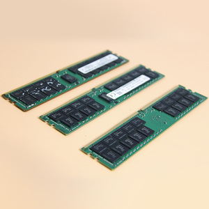 Módulo de Memoria Registrada ECC DDR5 2RX4 para Servidor/Estación de Trabajo, MTC40F2046S1RC64BD2, 6400MHz, 64GB, Memoria RAM para Servidor en Stock - Product Image 5