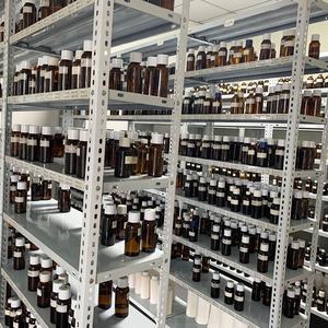 Оптовая продажа, большое количество высококачественного эфирного масла лаванды, чистого и долговечного парфюмерного масла, подходит для стирки. - Product Image 4