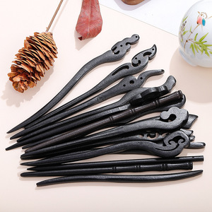 Épingles à cheveux en bois de style antique, couleur unie, faites à la main, accessoires capillaires chinois, pour usage quotidien, origine Yiwu, Printemps 2024 - Product Image 1