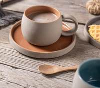 Tasse à café latte classique en porcelaine mate faite à la main, écologique, 250 ml (10 oz), avec soucoupe