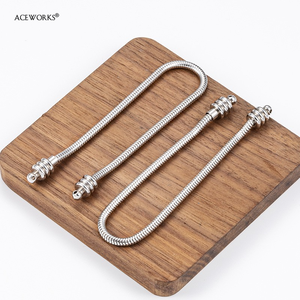 Pulsera de Cadena de Serpiente con Cierre de Rosca para Mujer |   Soporte para Dijes de Acero Inoxidable con Extremo Roscado para Fabricación de Joyas |   A la Moda e Impermeable - Product Image 6