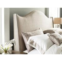 Lit tapissé beige de luxe Lit escamotable élégant en bois massif avec design traditionnel sculpté à la main Meubles de chambre à coucher sans matelas