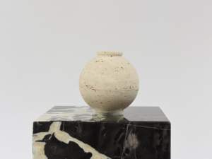 श पत्थर बेज ट्रावर्टिन संगमरमर <span class=keywords><strong>vase</strong></span> प्राकृतिक पत्थर के घर सजावट आधुनिक मिनी फूलों की वेस - Product Image 4