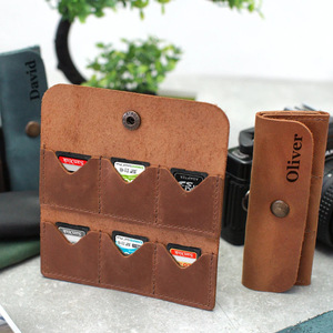 Porte-cartes SD en cuir PU transfrontalier, étui rétro pour cartes mémoire d'appareil photo reflex, porte-médiators de guitare à 6 compartiments - Product Image 1