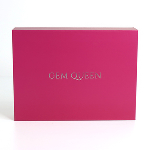 Caja de Regalo Moderna Rosa Personalizada con Estampado Plateado, Grosor de 2 mm, Laminación Mate, Cierre Magnético, Esponja para Recubrimiento UV - Product Image 5