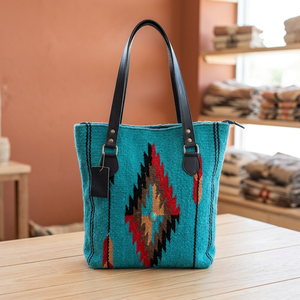 Sac fourre-tout unisexe en cuir véritable imperméable à motif uni, tendance, avec fermeture éclair et chaînes, style bohème, pour le bureau, les voyages, le quotidien et le shopping - Product Image 3
