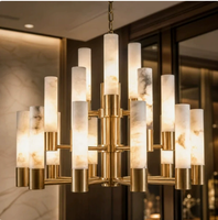 Lustre en laiton avec abat-jour cylindrique en albâtre naturel pour villa, hôtel, salle à manger