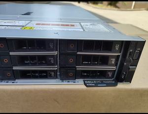 Server Dell PowerEdge R750xs per <span class=keywords><strong>Cloud</strong></span> <span class=keywords><strong>Computing</strong></span>, Server Rack 2U con Soluzione Intel Xeon - Product Image 3
