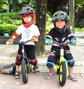 GUB Kids Trainer Fahrrad helm <span class=keywords><strong>Fullface</strong></span> All-Terrain <span class=keywords><strong>MTB</strong></span> Radfahren Downhi Kinder Fahrrad Sport Schutzhelm OFF-ROAD Mountain - Product Image 6