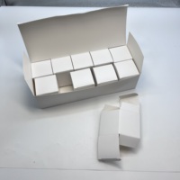 Boîtes en carton ivoire recyclables personnalisables (taille et couleur), lot de 12, avec dorure à chaud, pelliculage brillant/mat et gaufrage