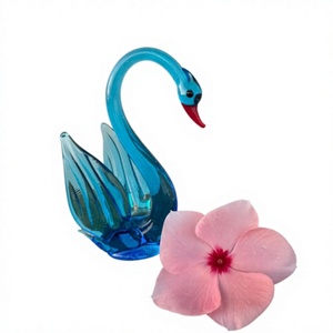Figurine de cygne en verre soufflé de Murano bleu, artisanale, forme irrégulière, vase de table contemporain, décoration de salon, cadeau d'anniversaire - Product Image 1