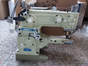 Machine à coudre industrielle à grande vitesse à triple aiguille JK1500DG-01CB, construction métal-plastique pour bandes d'épaule de T-shirt - Product Image 3